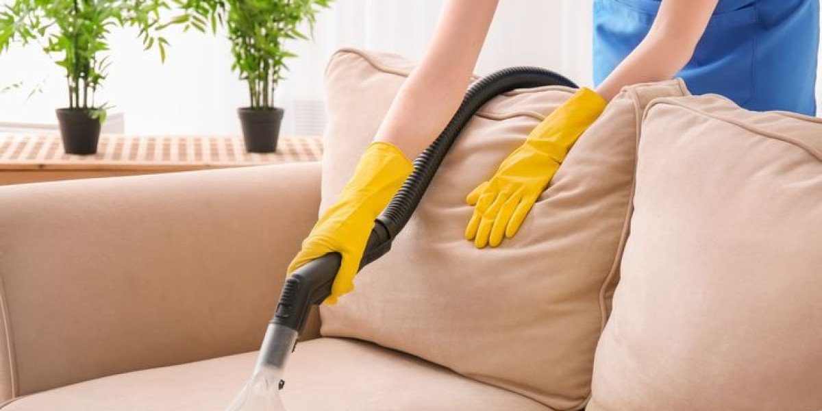 Top Benefits of Upholstery Cleaning Staten Island Services