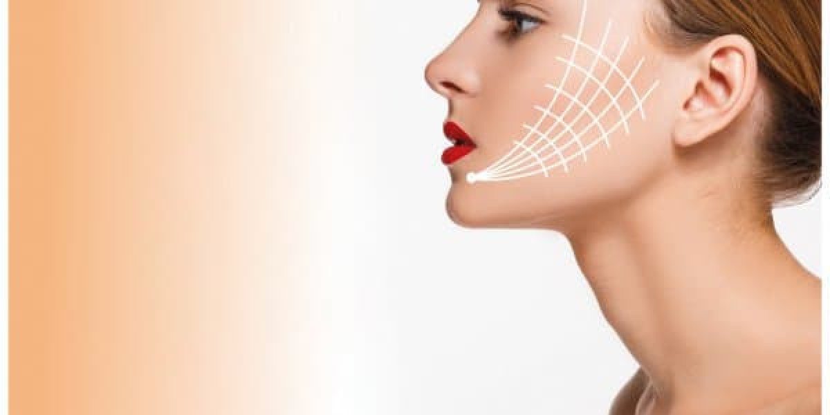Why More People Are Opting for Thread Lift Treatment in Dubai Over Surgery