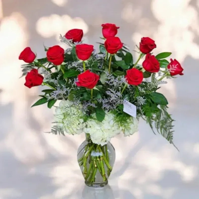 Blooming Romance: The Perfect Flowers for Every Love Story | by Winter Spring Florist | Oct, 2025 | Medium
